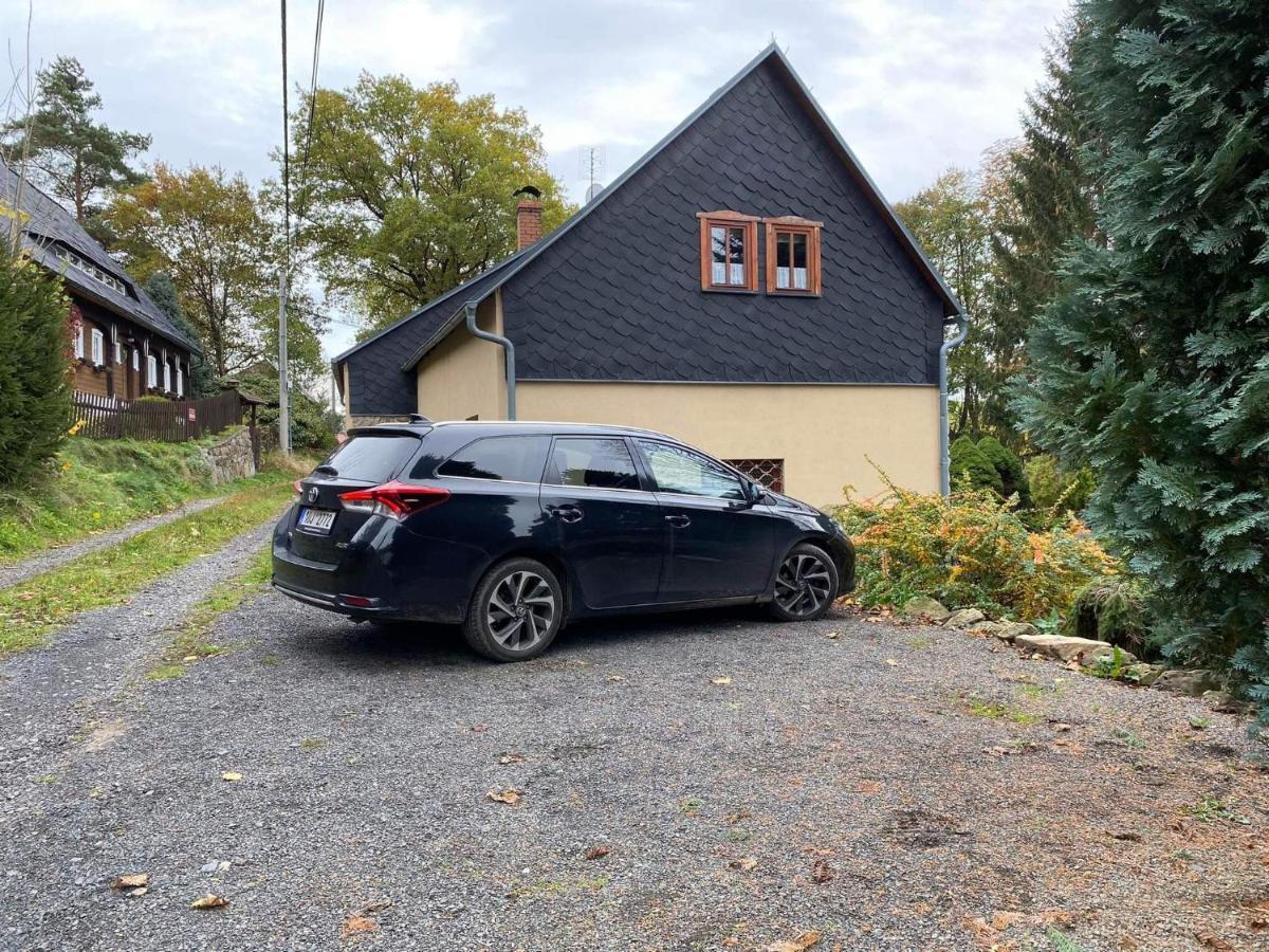 Chaloupka Kralovstvi Villa Sluknov Exterior photo